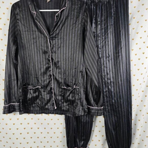 Victorias secret black stripe shiny satin pajamas set small - Picture 1 of 2